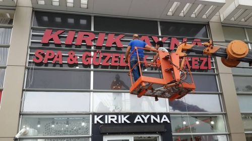 bayan kuaförü ışıklı kutu harf tabela 